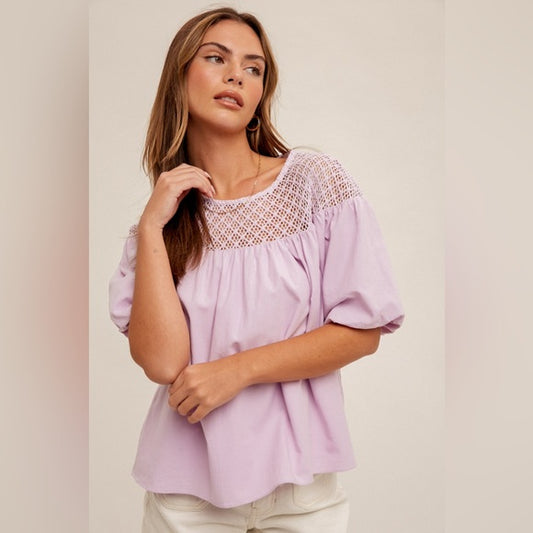 Hem & Thread Crochet Contrast Bubble Sleeve Blouse