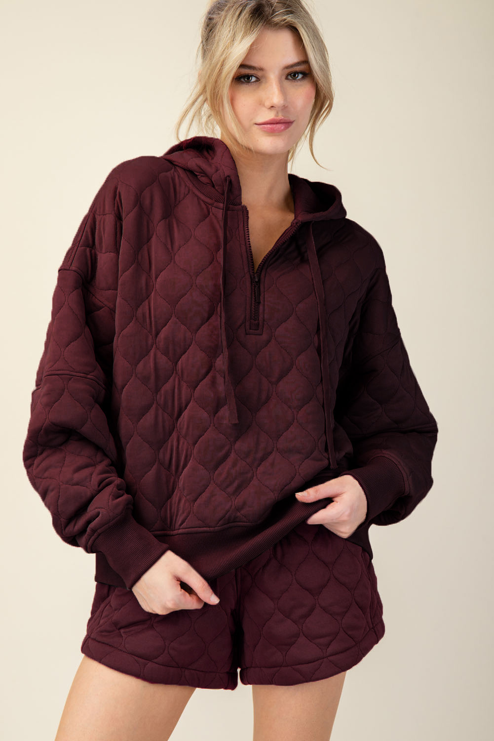 QUILTED QUARTER ZIP HOODIE JACKET