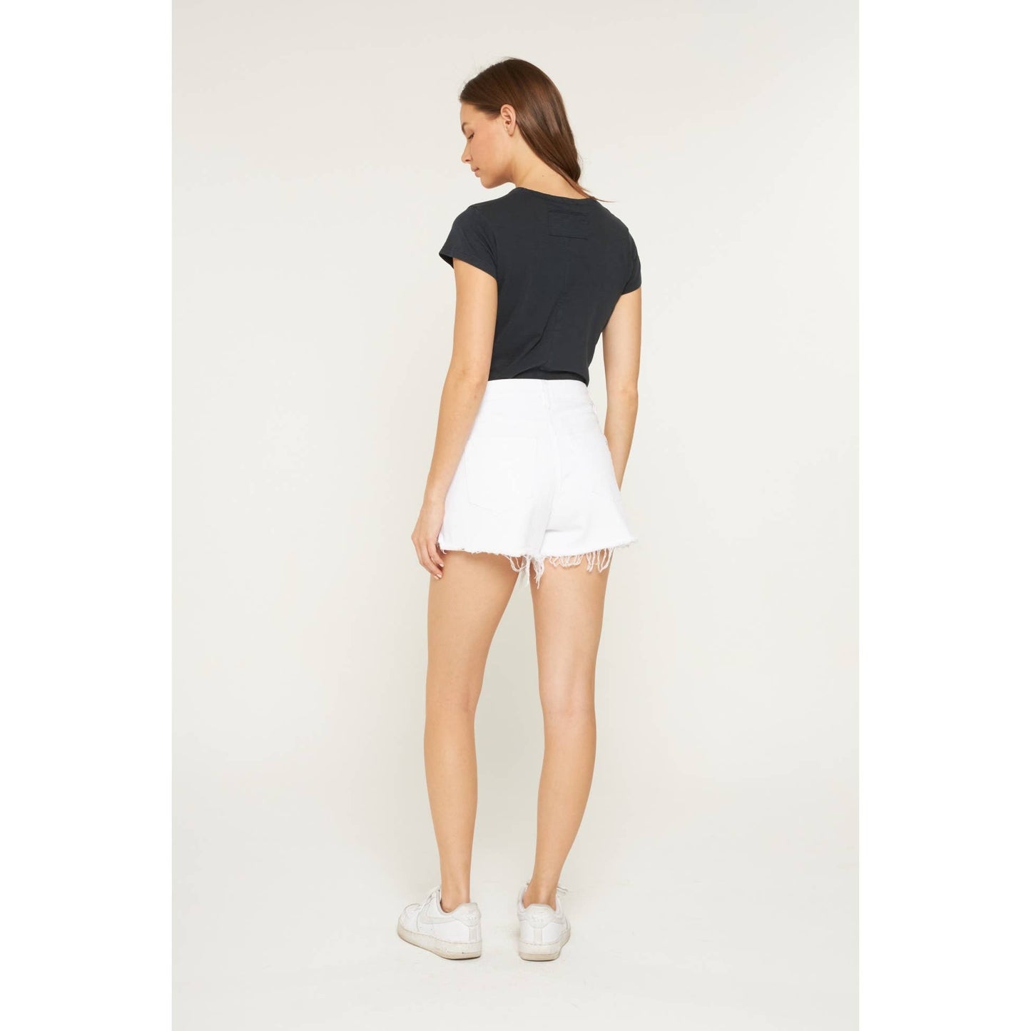 SUPER HIGH VINTAGE SHORTS WITH RAW HEM