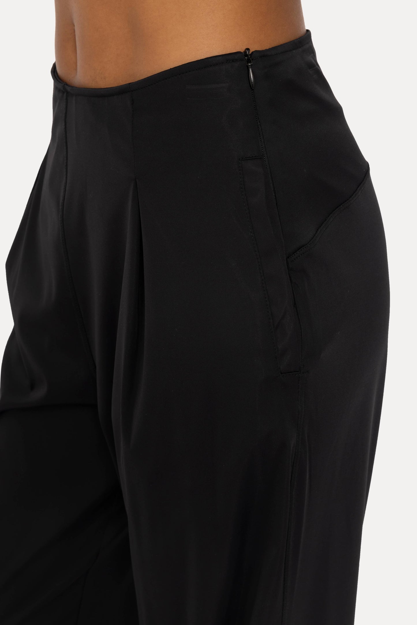 Flexflow Plated Front Wide Leg Pants
