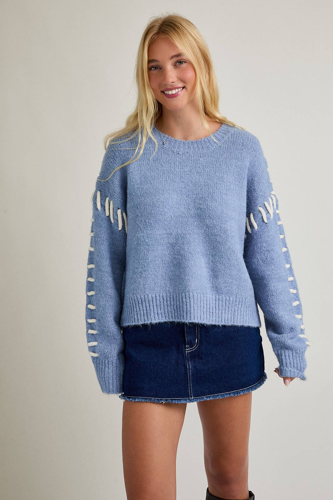 STITCH DETAIL SWEATER TOP