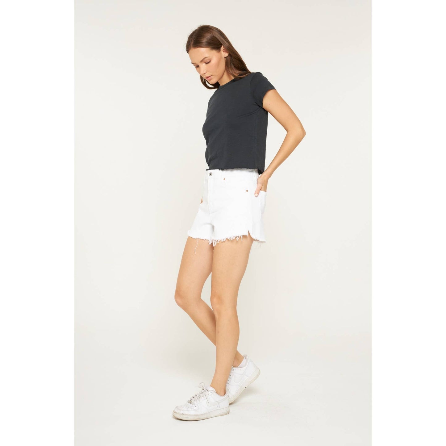 SUPER HIGH VINTAGE SHORTS WITH RAW HEM