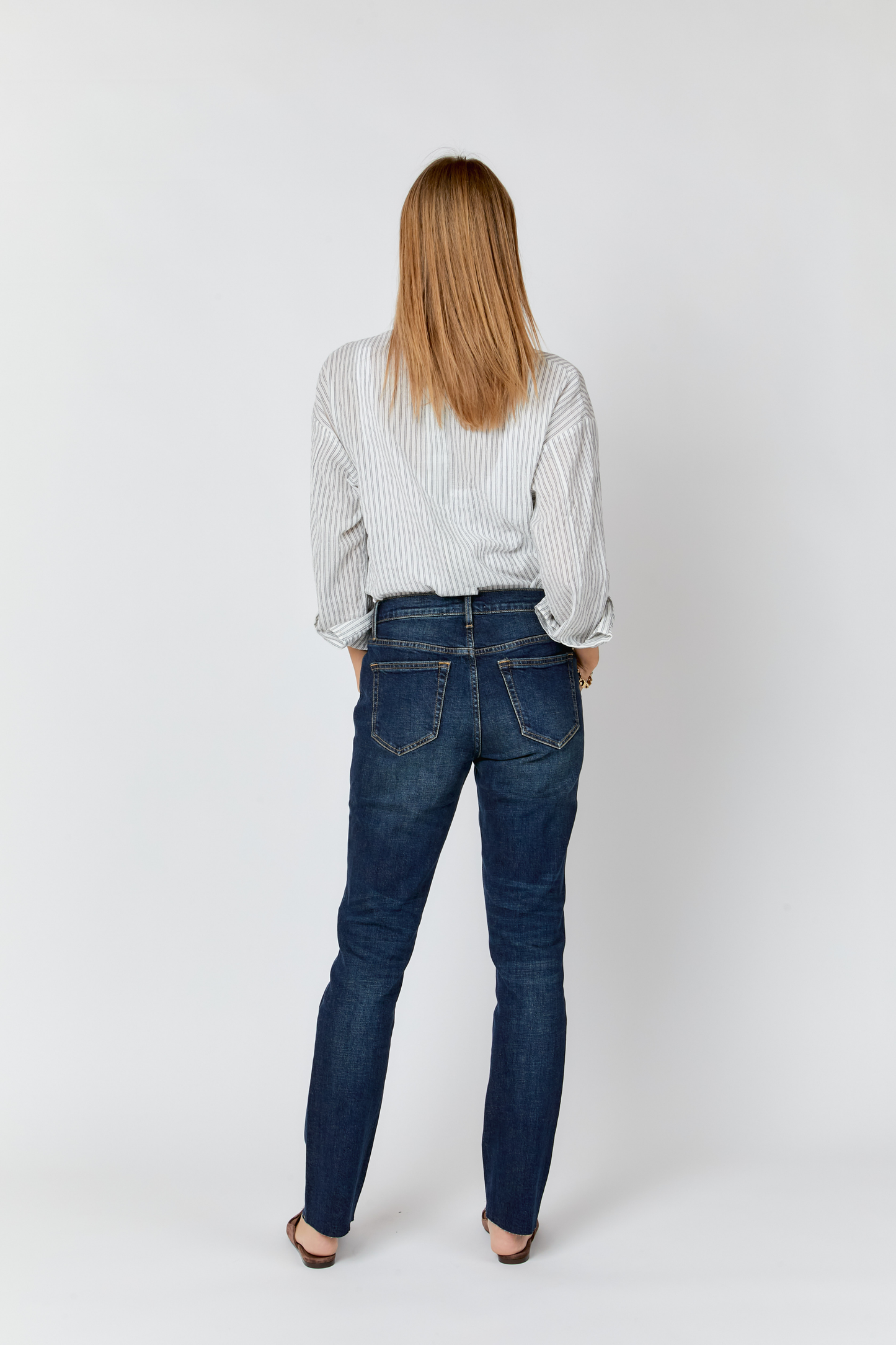 Oliver Logan Crosby Mid Rise Relaxed Taper Jean
