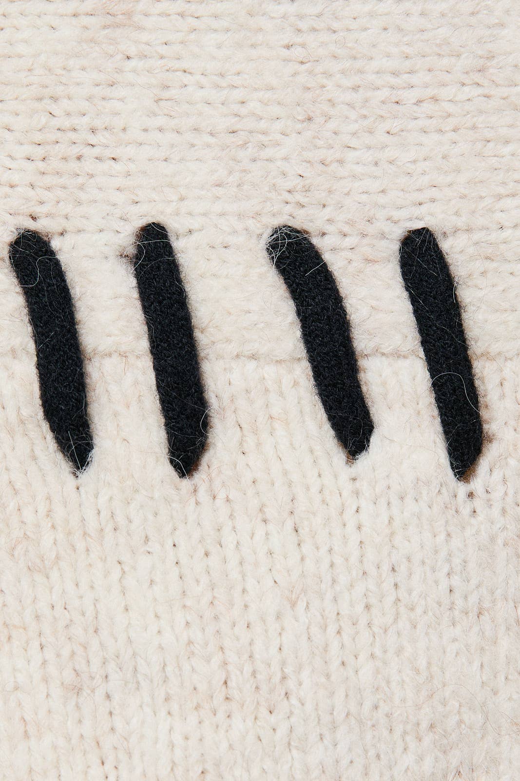 STITCH DETAIL SWEATER TOP