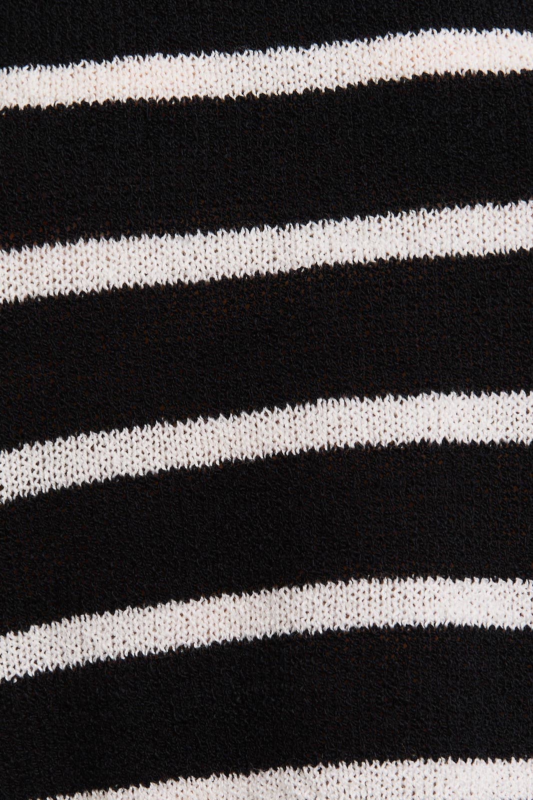 Sleeveless Sweater Top