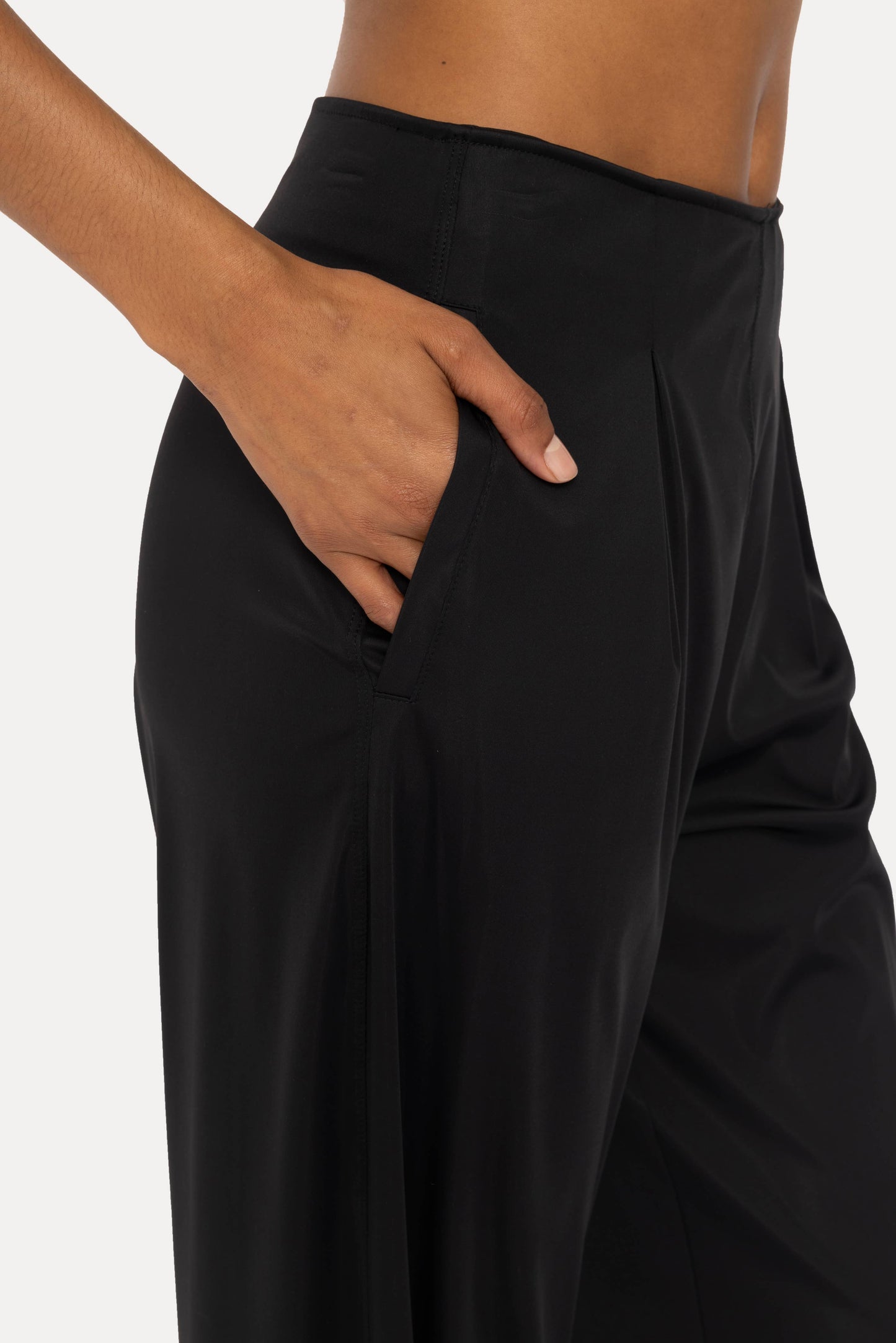 Flexflow Plated Front Wide Leg Pants