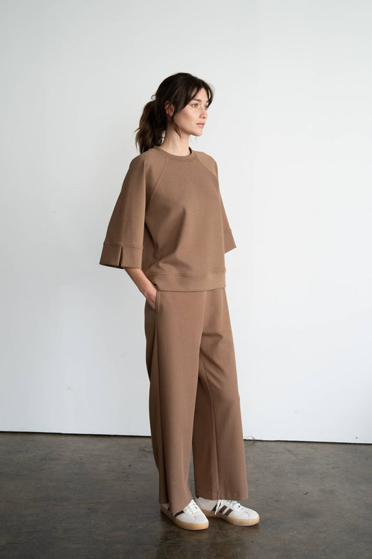 WIDE-LEG RELAXED TROUSER