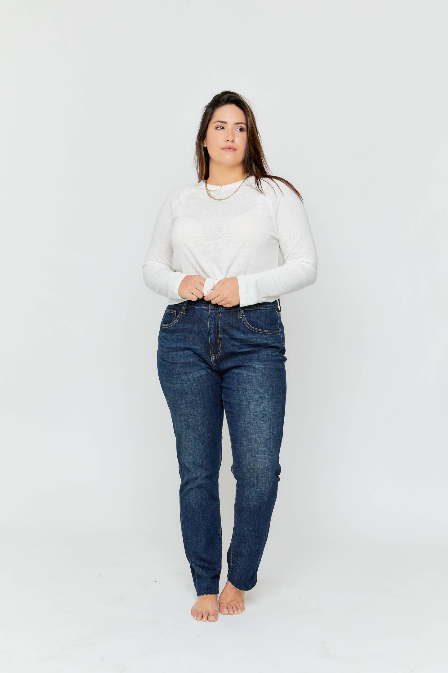 Oliver Logan Crosby Mid Rise Relaxed Taper Jean