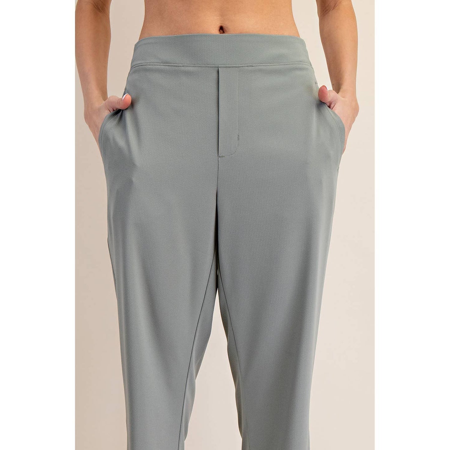 CRINKLE WOVEN STRAIGHT TROUSER