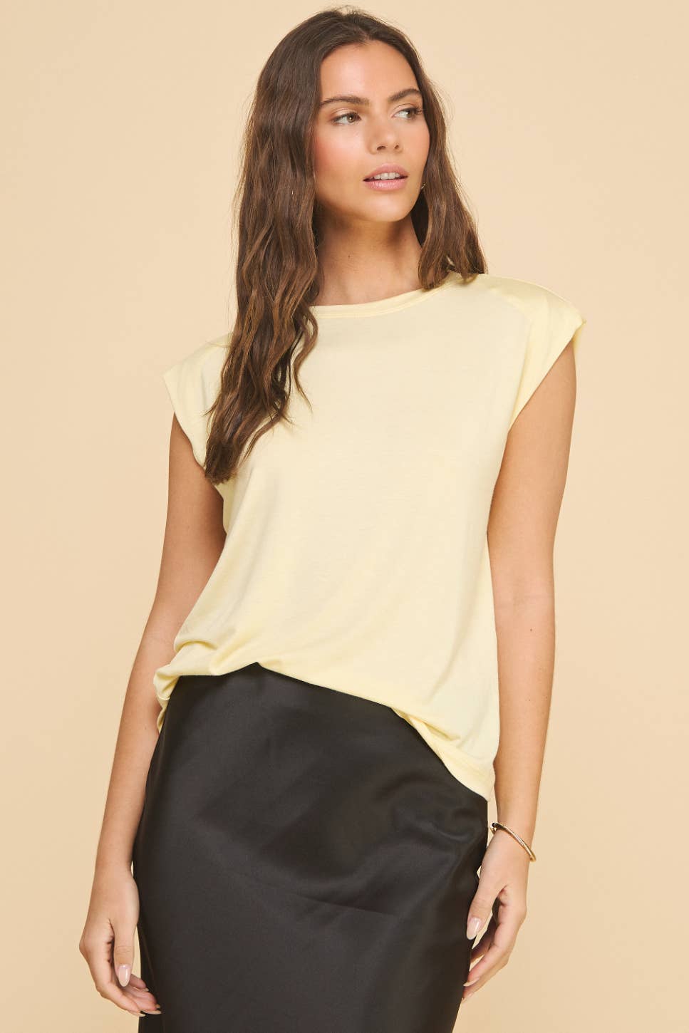 Blossom Basic Muscle Tee Yellow